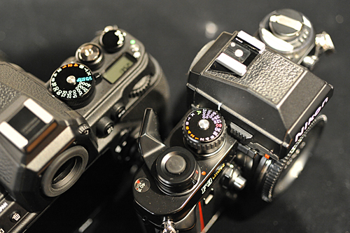 自前の「F3 Limited」を持参して「Df」と並べてみた