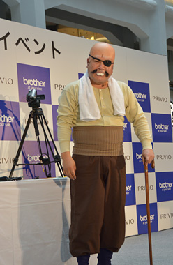 丹下段平に扮した山崎さん