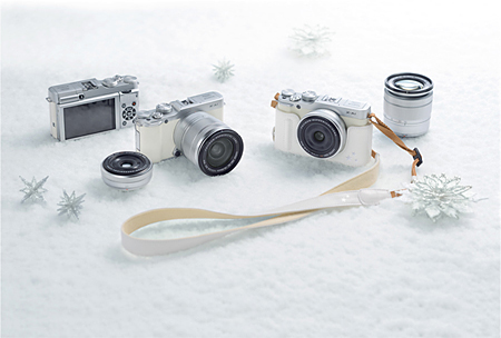 FUJIFILM X-A1 プレミアムホワイトボックス