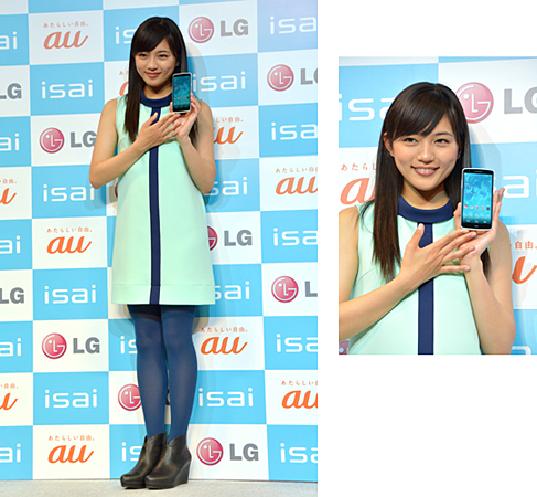 アクアに合わせたワンピースで登場した川口さん