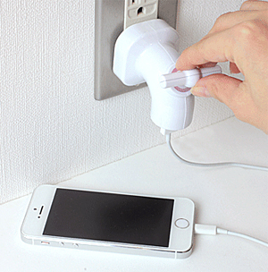 パワーオフの状態の場合、つまみの付け根が赤く光る