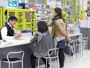 平日/休日で接客を変える