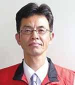 塚本智明 店長