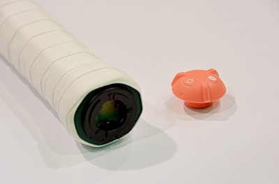 グリップエンドにアタッチメントを装着する