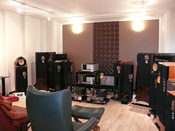 高級オーディオの拡販のため、新しく防音室を設置した