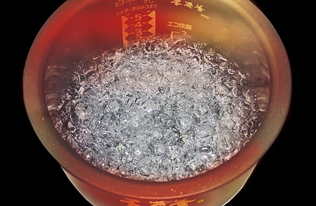 大火力でしっかり沸騰させる(イメージ)