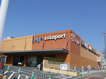 ららぽーと新三郷には話題のブランドショップなどがテナント出店