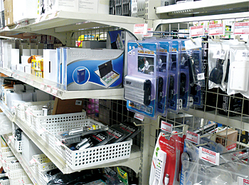 「上海問屋」の商品も取り扱う