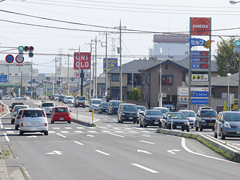 前橋伊香保線沿いに出店