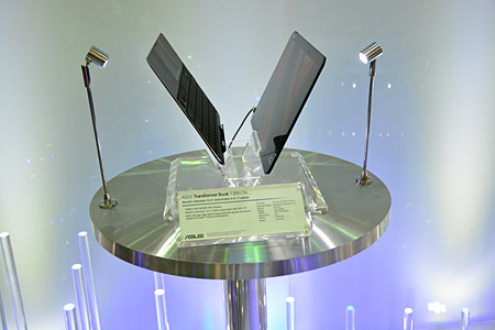 「Transformer Book T300 Chi」