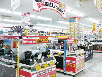 デジタルカメラ関連の商品を拡充