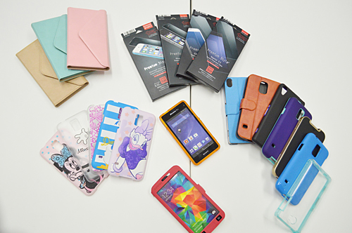 スマートフォンを着飾る最新のおすすめアクセサリ