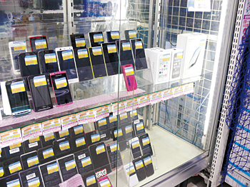 中古のスマートフォンも取り扱っている