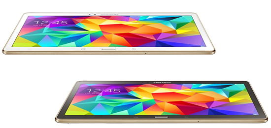 厚さは2機種とも同じ