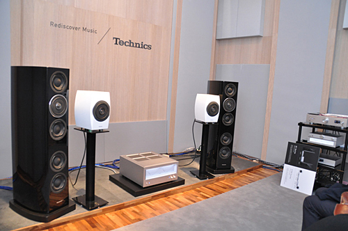 テクニクスの試聴室