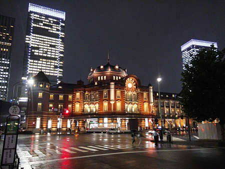 ノイズの少ない夜景写真を撮影できる