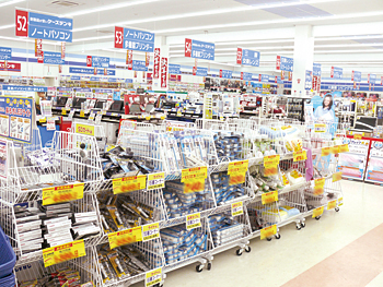 ワゴンに乗せて通路で販売する