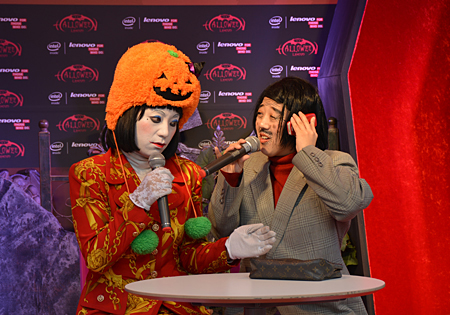 人気の細貝さんと朱美ちゃんのコントを披露