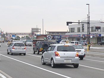 金沢バイパス沿いに出店しているアプライド金沢店