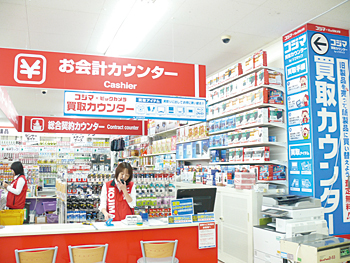 デジタルカメラに関しては、本体を4倍、関連機器を5倍に増やしたほか、買取カウンターを設置した