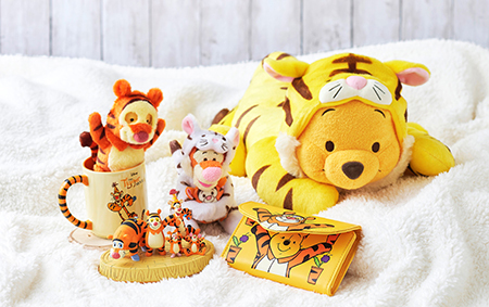 ディズニーストアで正月アイテムの販売開始 寅年にちなんだキャラグッズに注目 n R ディズニーストアで正月アイテムの販売開始 寅年にちなんだキャラグッズに注目 n R