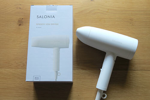 Amazonのベストセラー商品の実力は 5000円台で買える Salonia のドライヤーを試してみた n R Amazonのベストセラー商品の実力は 5000円台で買える Salonia のドライヤーを試してみた n R