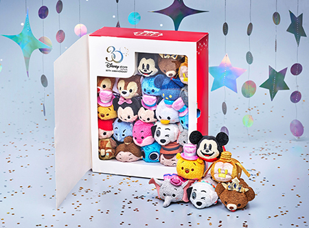 ディズニーストア30周年 30年間の思い出が詰まったコレクション登場 n R ディズニーストア30周年 30年間の思い出が詰まったコレクション登場 n R