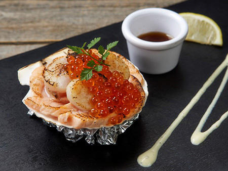 サーモンと帆立の炙りカルパッチョなど登場 レッドロブスターがメニューをリニューアル n R サーモンと帆立の炙りカルパッチョなど登場 レッドロブスターがメニューをリニューアル n R