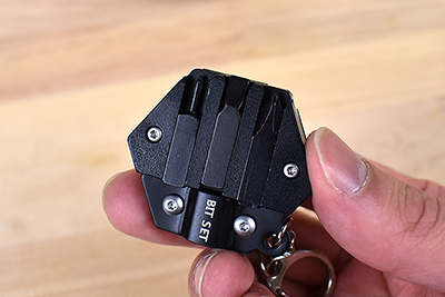 おしゃれなキーホルダーかと思いきや キャンパー必見の マルチツール 18 In 1 多機能ナイフ は日常使いにもおすすめ n R おしゃれなキーホルダーかと思いきや キャンパー必見の マルチツール 18 In 1 多機能ナイフ は日常使いにもおすすめ n R