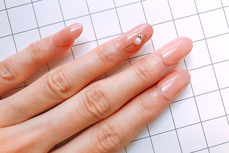在宅勤務にも便利なネイルチップ 超初心者が使い方や使用感をレポート n R 在宅勤務にも便利なネイルチップ 超初心者が使い方や使用感をレポート n R