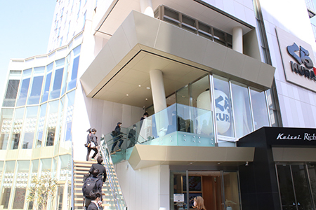 世界最大の回転寿司店 くら寿司 スカイツリー前に開店 ビッくらポン も巨大に n R 世界最大の回転寿司店 くら寿司 スカイツリー前に開店 ビッくらポン も巨大に n R